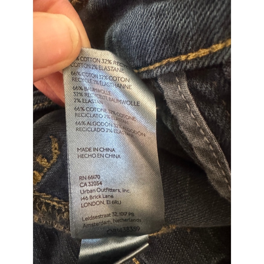 Pilcro  Anthropologie Flare Jeans Blue Icon Flare  Patch Pocket Size 27 - Picture 13 of 14